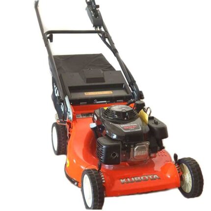 Tondeuse thermique Kubota W821